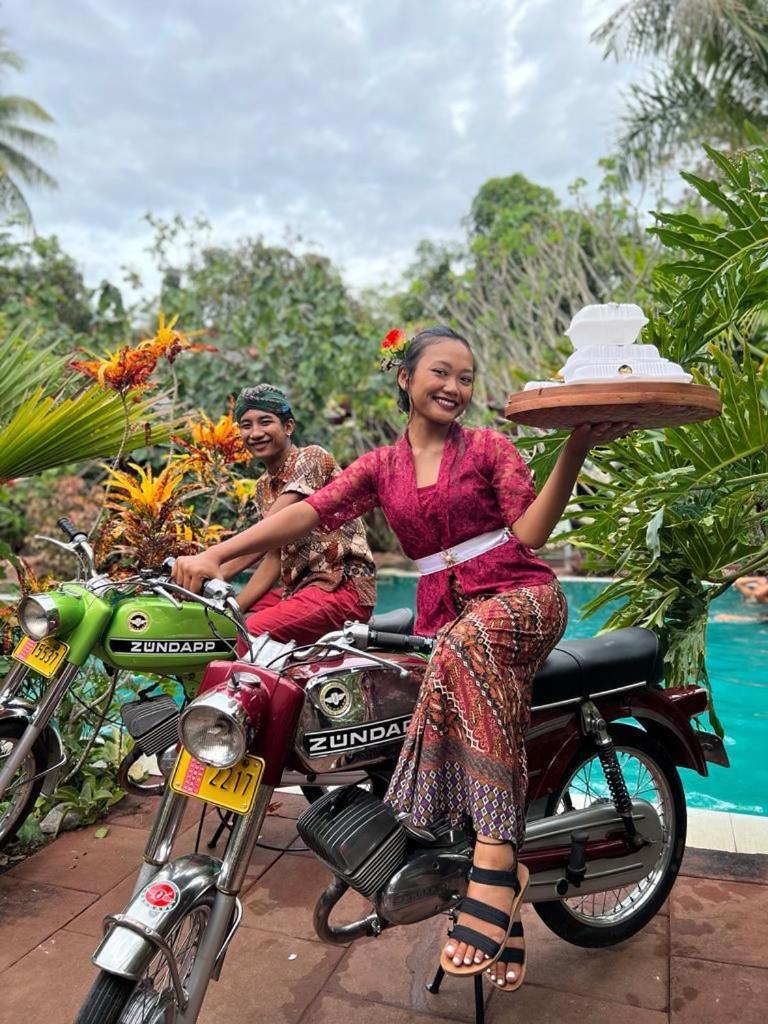 Taman Indah Resort Tamanredjo ภายนอก รูปภาพ